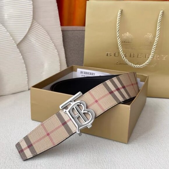 Chic Plaid Reversible Belt, Black Leather Backing & TB Clasp - Picture 3 of 4